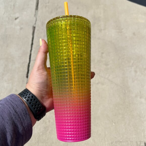 Starbucks Venti Yellow to Pink Grid Tumbler Cold Cup - NWT - Picture 2 of 4